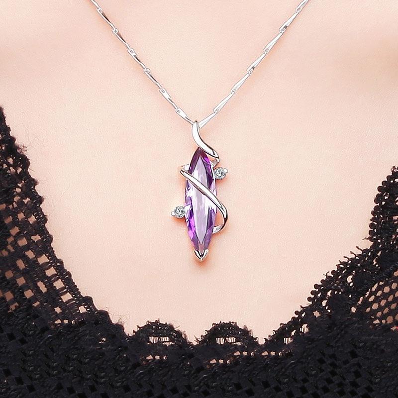 Amethyst Horse Eye Necklace, Short Zircon Pendant, Fashionable Melon Seed Chain (Including Chain)
