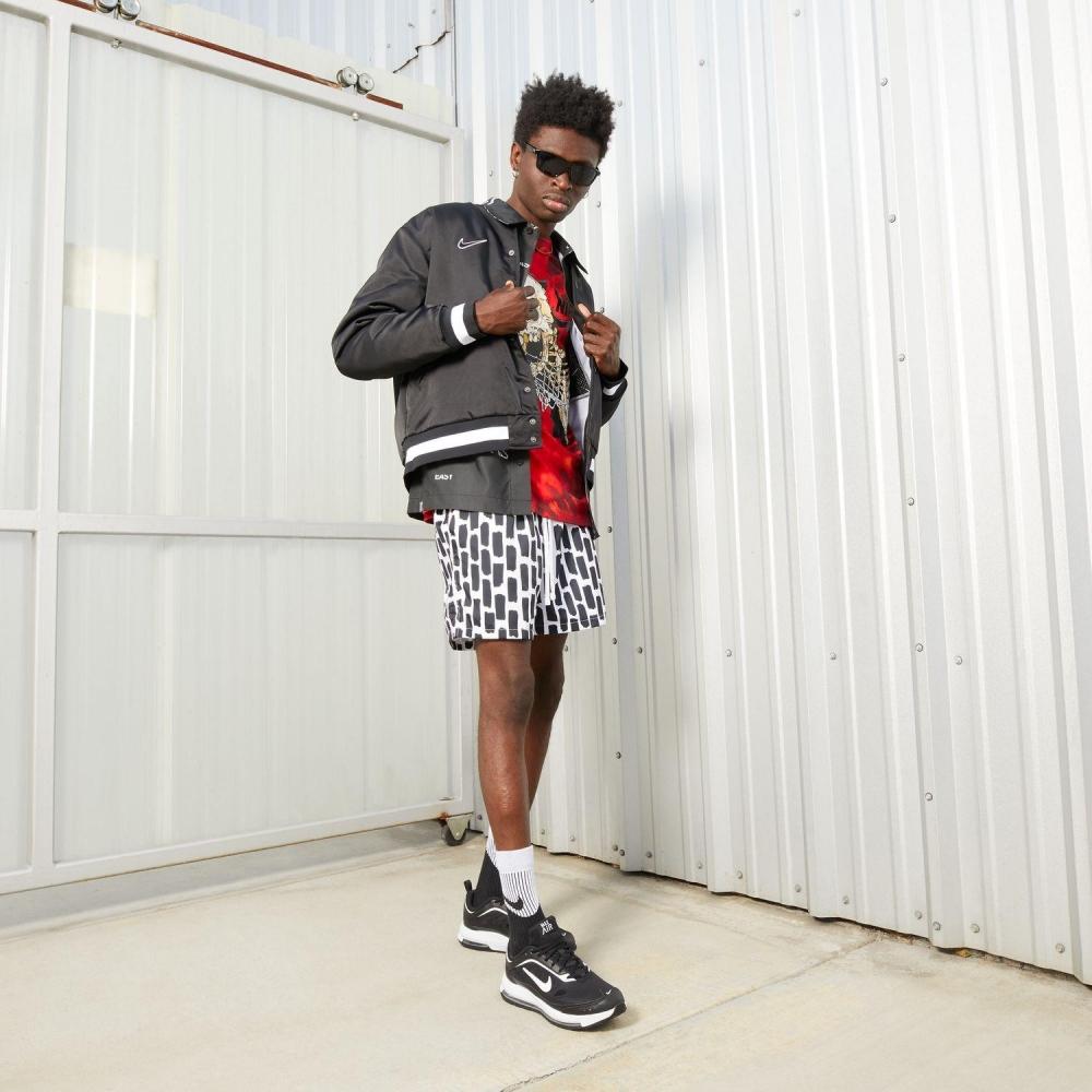 Nike Air Max Ap 002 Black White