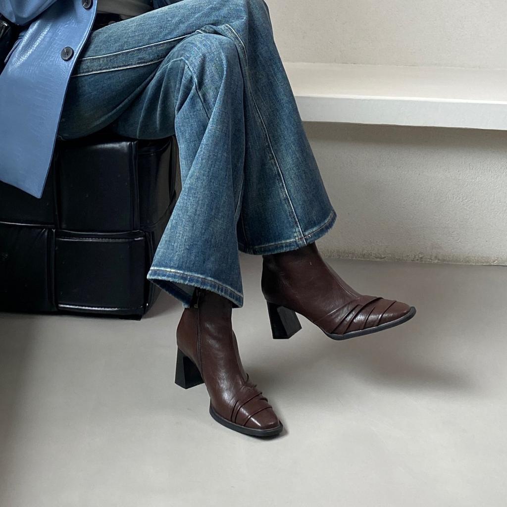 2025 new side zipper versatile high-heeled boots fashionable temperament short boots retro pleated thin boots women