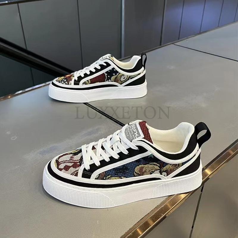 Buty Męskie Nowe Oddychające Drukowane Płócienne Buty Męska Moda Wszechstronne Męskie Sportowe i Codzienne Buty na Deskę