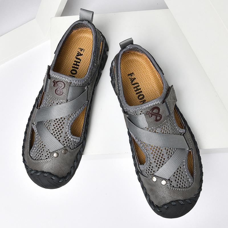 New Summer Men's Sandals Outdoor Leather Sandals Classic Men Leather Sandals Light Handmade Men's Sandals