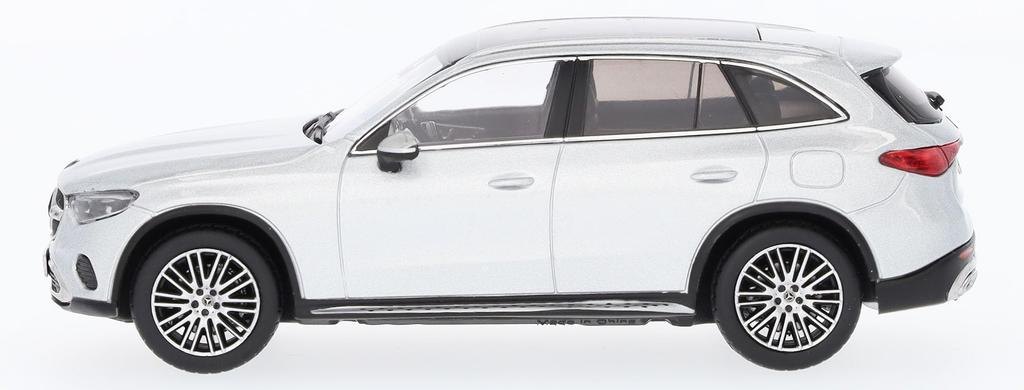 [Mercedes-Benz Collection] Genuine GLC (X254) Avantgarde 1/43 Scale High-Tech Silver