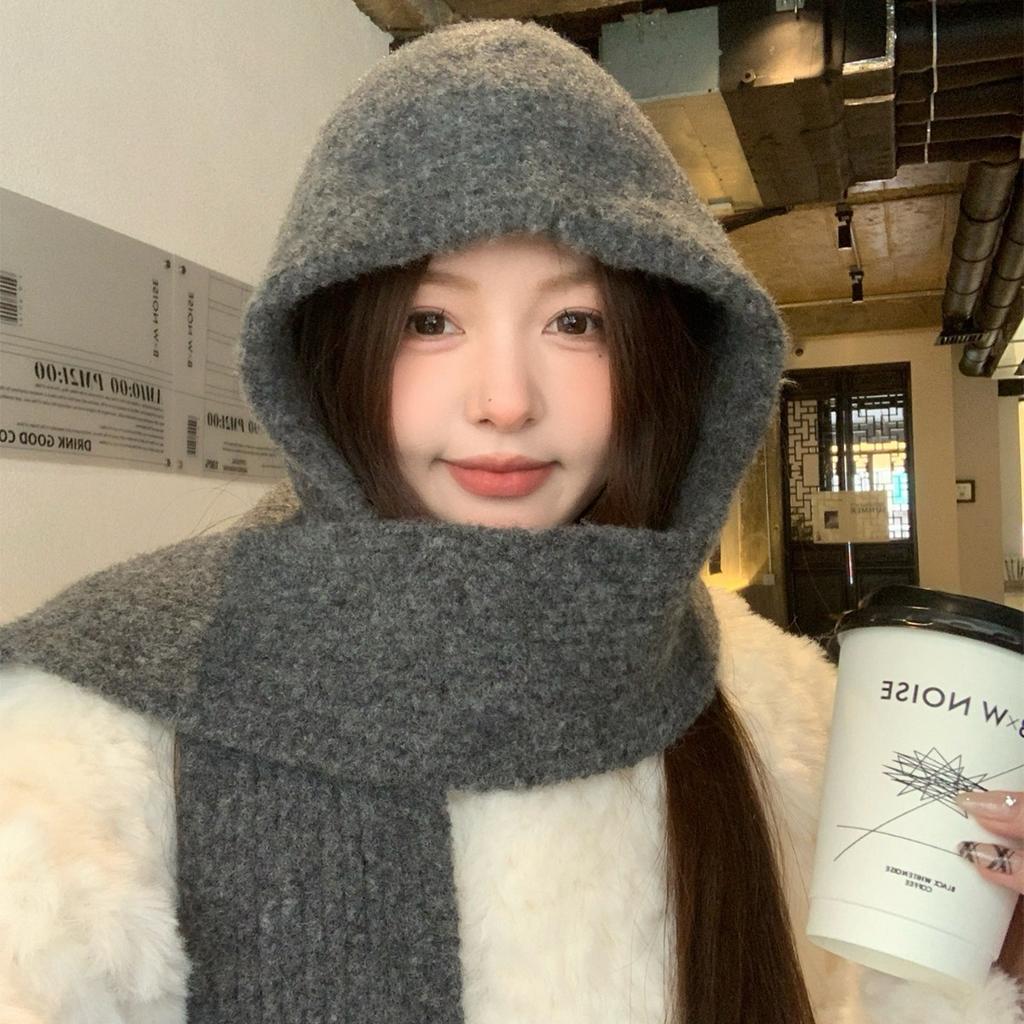 Gray Thickened Hat Scarf All In One Warm Knitted Hat Women's Autumn and Winter Ear Protection Balaclava Woolen Hat