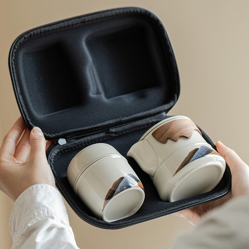 Mountain and River Hand Grab Pot Travel Tea Set Portable Outdoor Camping Tea Cup One Pot Three Cups Kuaike Cup