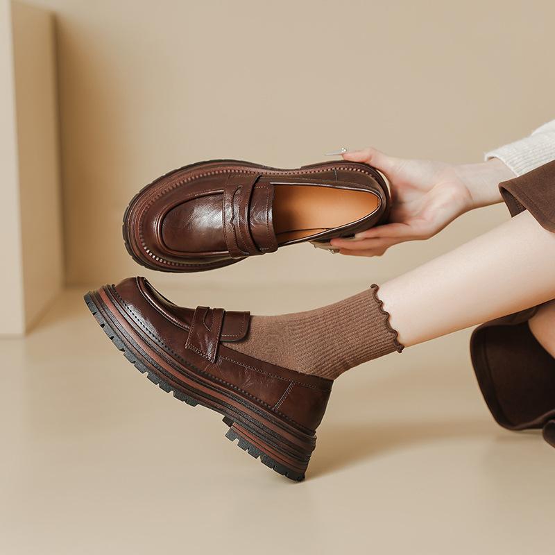 Thick-soled British Style Round-toe Single Shoes for Women's New Spring and Summer Pedals with One Foot and Grabbing Sheepskin Retro Thick Heels Shoes