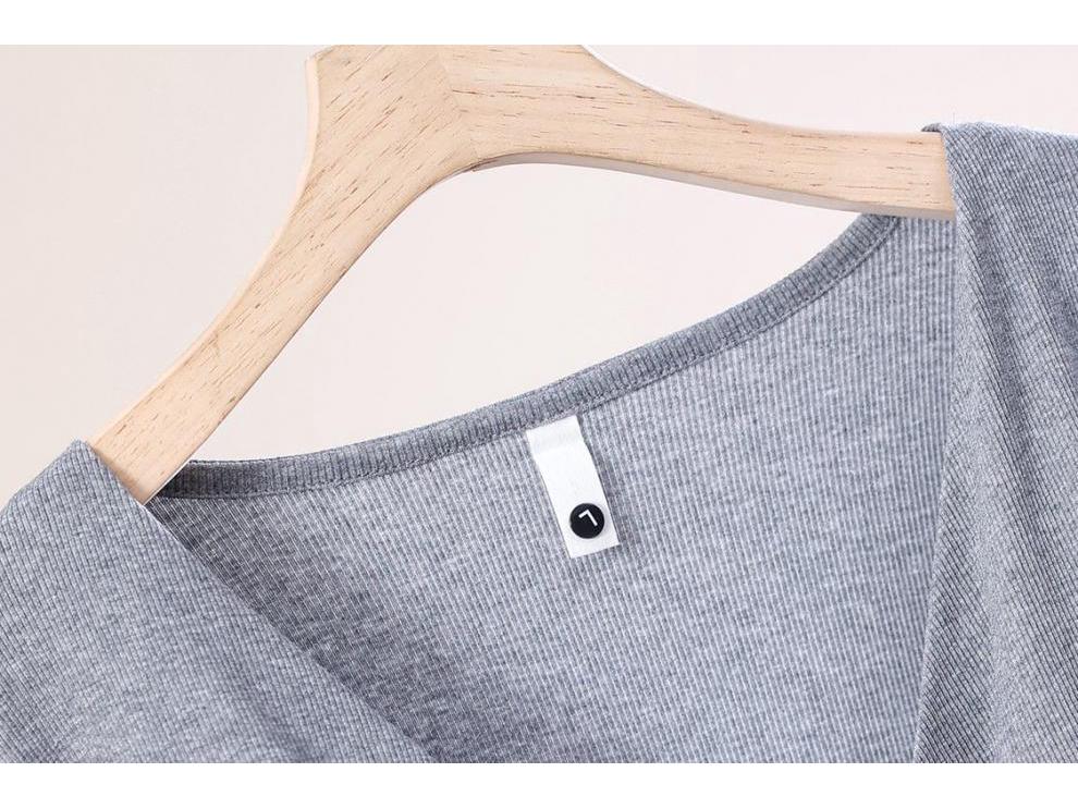 2025 Women's V-neck Long-sleeve Slim-fit T-shirt - Stylish Spring/Autumn Design