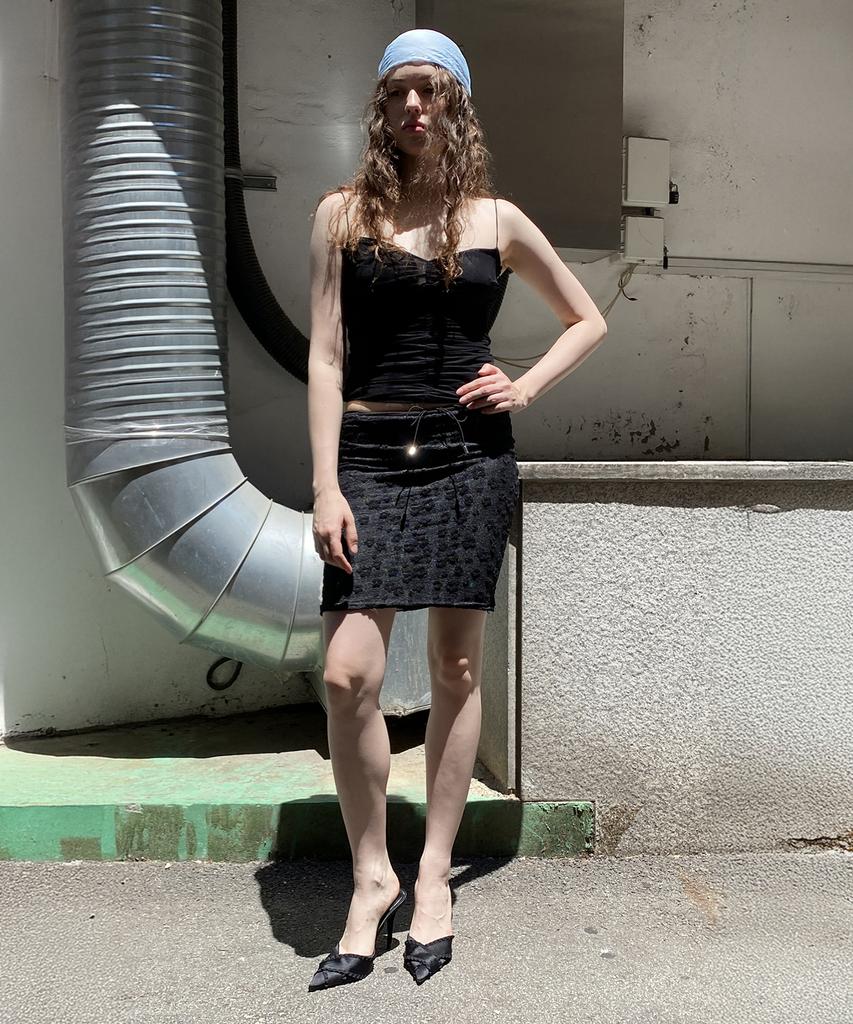 Lujeuseullibobeo Petal Skin Ribbon Skirt *Black