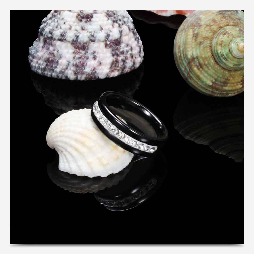 Europäisch Amerikanischer Keramikring: Schwarz & Weiß 6MM Diamantbesetztes Töpferware für Studenten