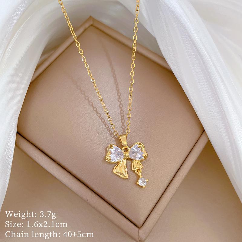 Light Luxury Moon Full Of Diamonds Micro-Inlaid Design Temperament Shining Necklace Female, Simple Pendant