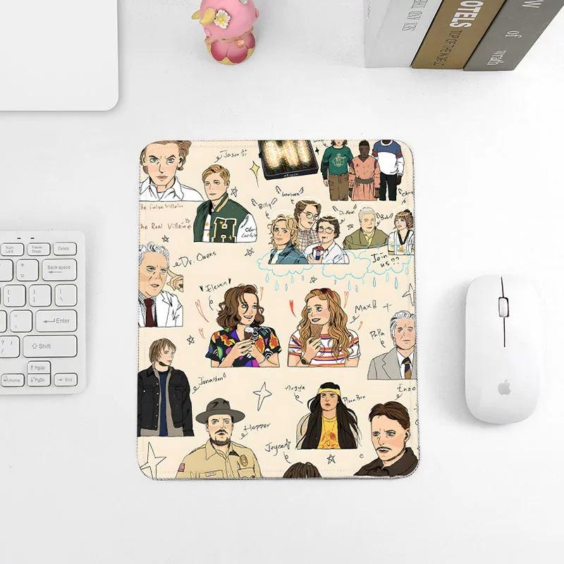 High Definition Printing Stranger Things Leather Mouse Pad Small Convenient and Simple Computer Mouse Pad Desk Edge Lock Non-slip Waterproof Mouse Pad