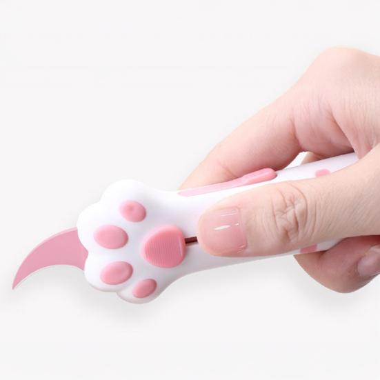 Cat Claw Knife Retractable Cute Cat-Shaped Packing Tape Cutter for Women Portable Unpacking Tool Practical Gift for Cat Lovers And Girls