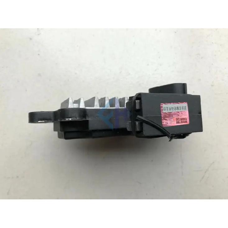 1pcs Alternator Regulator For Chinese Geely Emgrand Auto Car Motor Parts Jfz193-600 High Quality