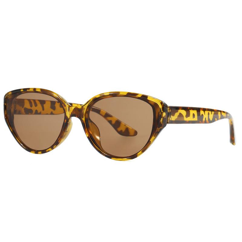 Fashion brown glasses retro cat eye sunglasses women's plain face whitening advanced sense UV protection sunglasses men