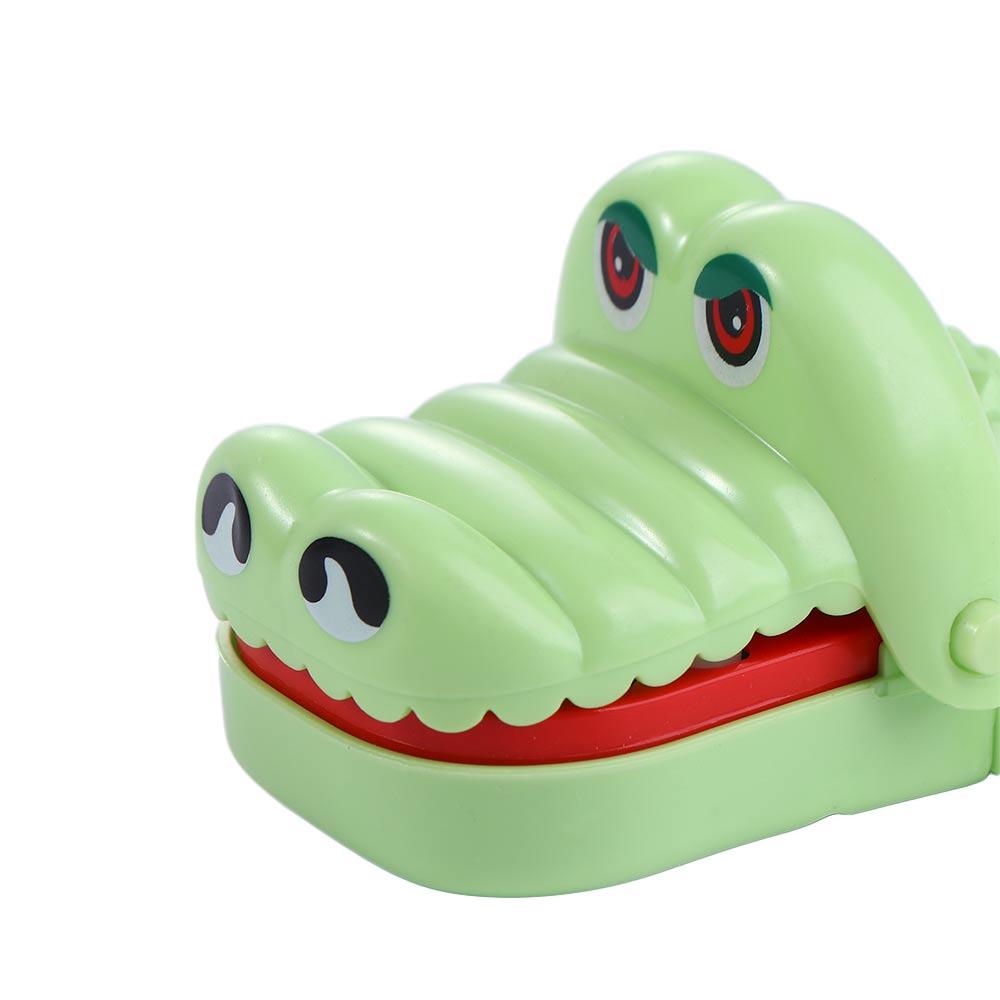 Mini Novelty Toys With Keychain Dentist Gags Toy Bite Finger Game Crocodile Toys Crocodile Mouth