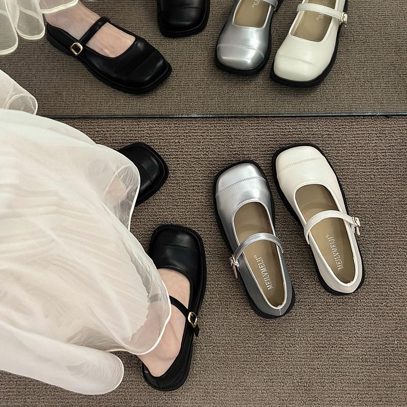 Silver French Square Head Soft Sole Light Mouth Single Shoes Women's 2025 New Models with Skirt Temperament Mary Jane Women's Shoes Small Leather Shoe