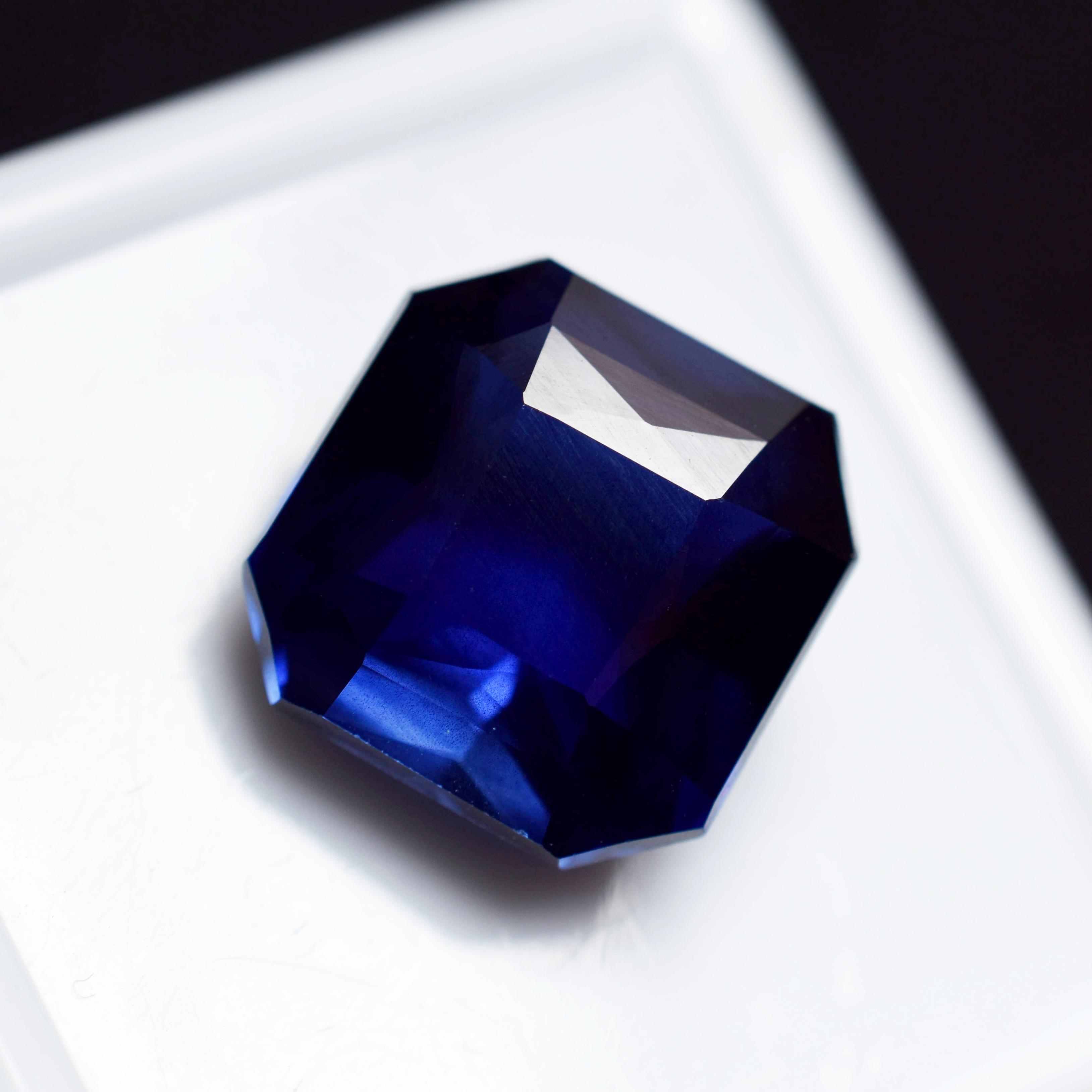 

Natural Blue Tanzanite 9.65 Ct Square Cut CERTIFIED Loose Gemstone For Jewelry 11.2 mm Approx. синій