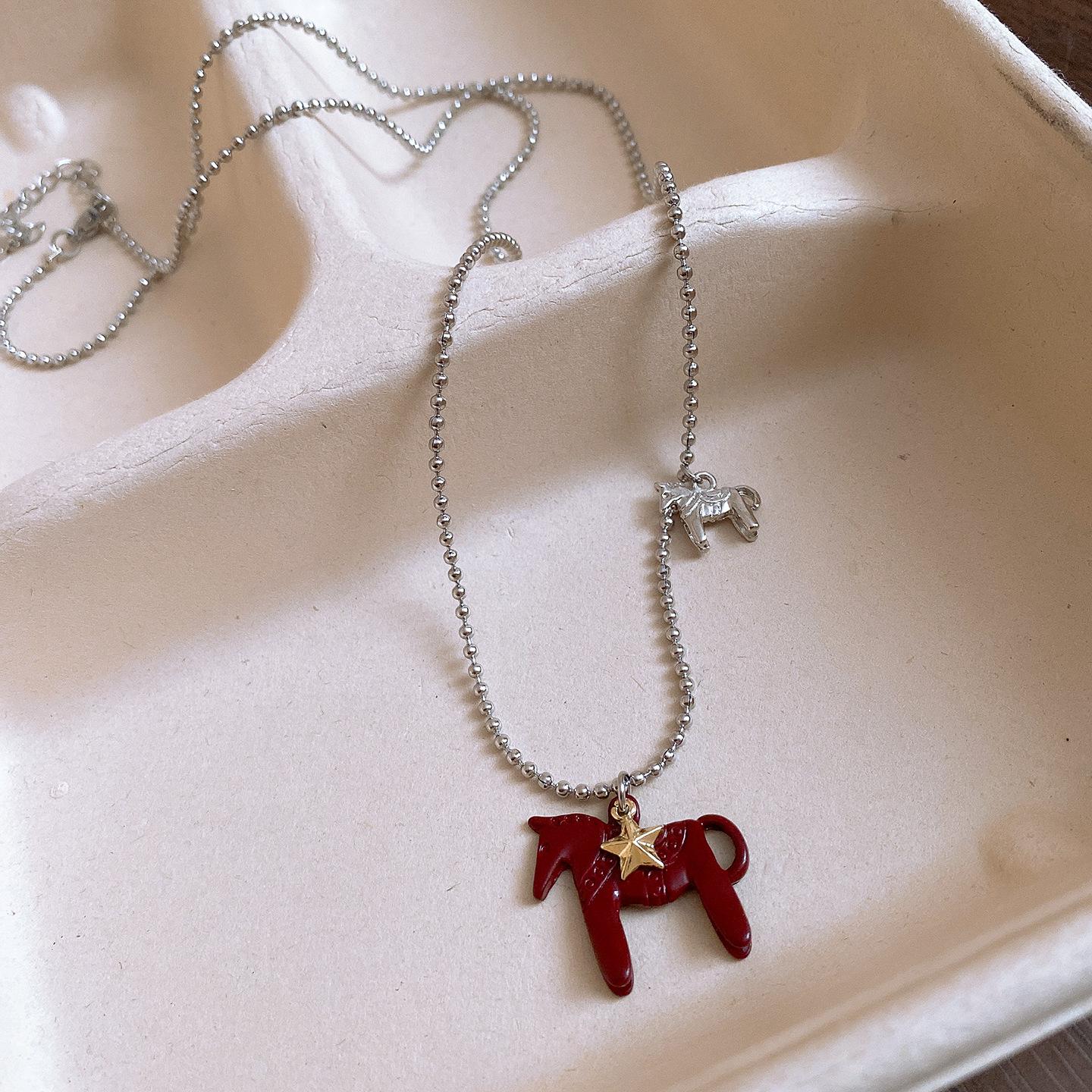 Simple ins style cartoon star pony pendant necklace light luxury sweater chain personalized necklace women