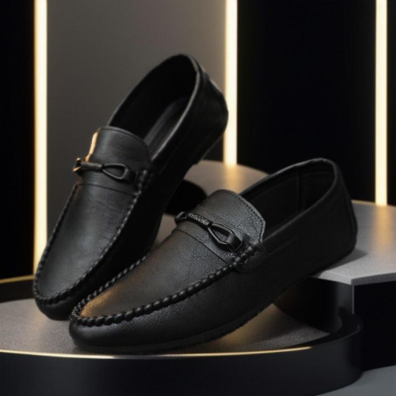 Casual shoes men's autumn new British soft-soled soft-faced low-top Doudou shoes Korean version trendy foot-fitting driving shoes