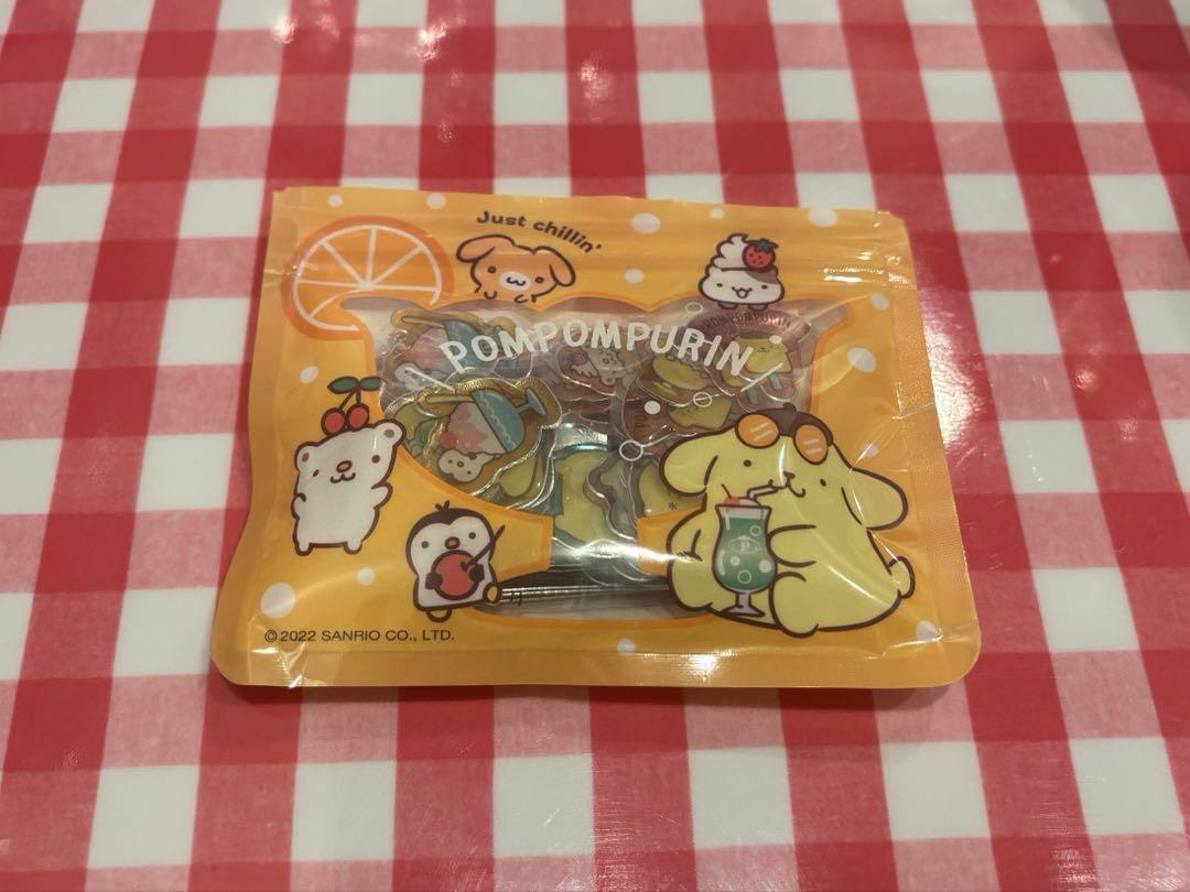 

[Б/У] Наклейка-хлопушка Помпомпурин