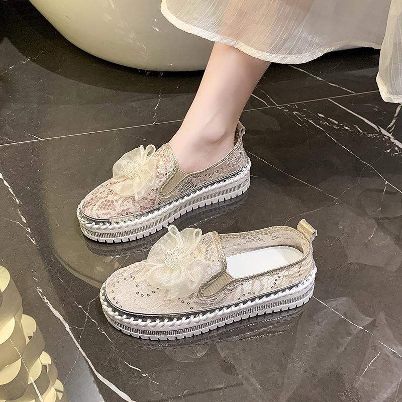 Fashion New Platform Diamonds Butterfly Knot Women Flats Bling Woman Rhinestone Ladies Casual Mesh Chunk Sole Slip-on Shoes Size 43