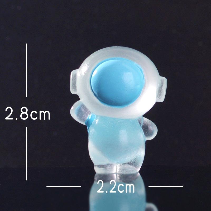 

Мультяшный светящийся астронавт, предметы ручной работы для декора, офис, дом, автомобиль, поделки и маленькие украшения Standing astronaut