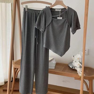 Summer Short-sleeved Set - Stylish Women's Top with Unique Design, Paired with Casual Wide-leg Pants Set