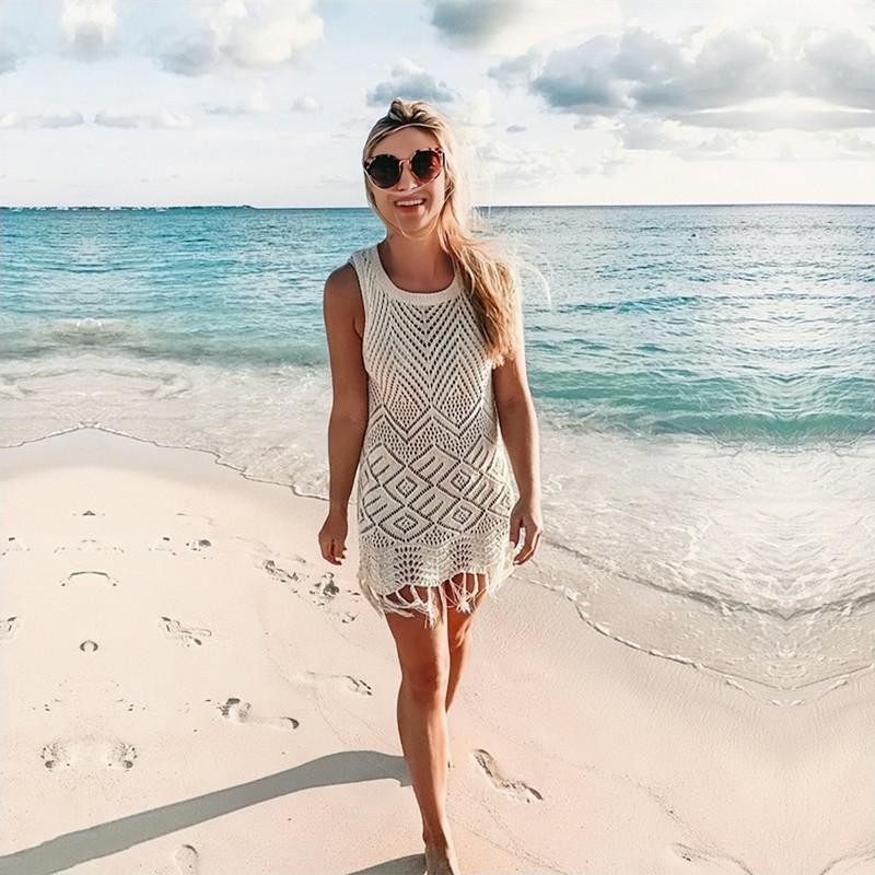 2022 Casual Knit Bikini Cover Up Sexy Recorte Sin mangas Fringe Slim Fit Mini Vestido Verano Mujer Ropa de playa Traje de baño Cubrir Q1398