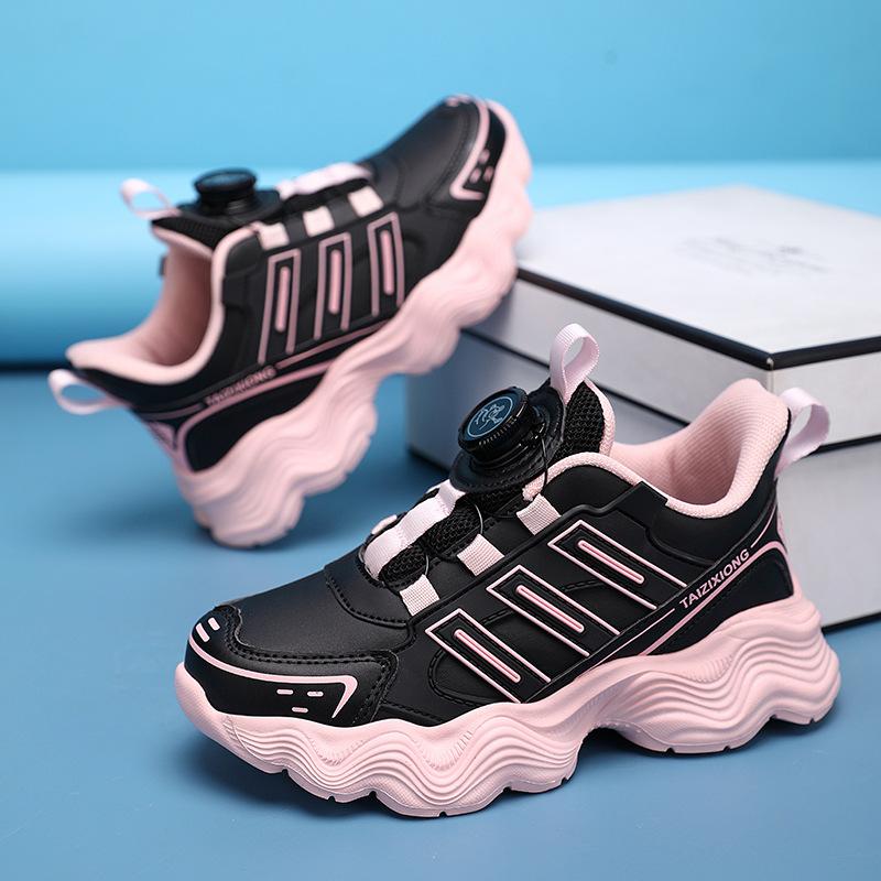 Children's sports shoes 2025 spring and autumn new leather waterproof rotating button casual and comfortable trendy boys and girls dad shoes