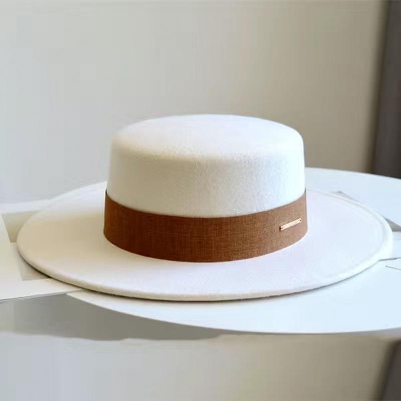 Hat Women's Autumn and Winter Flat Top Hat Wool Felt Hat British Retro French Elegant Fashion Versatile Warm Hat