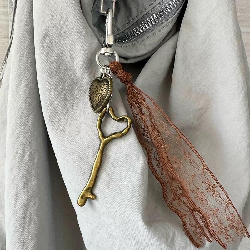 Ins Style Love Heart Key Pendant Lace Tassel Keychain Y2K Vintage Keyring Bag Charm Versatile Bags Hanging Decoration Keychains