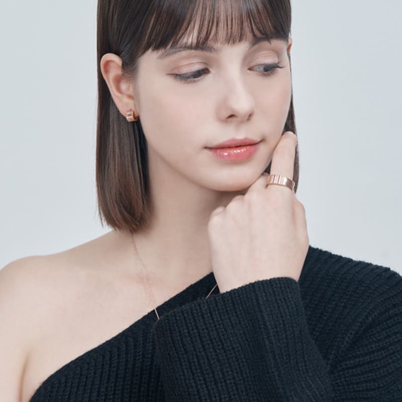 ELLE Jewelry Ella One Tunnels Cubic Ring ELBRWR131