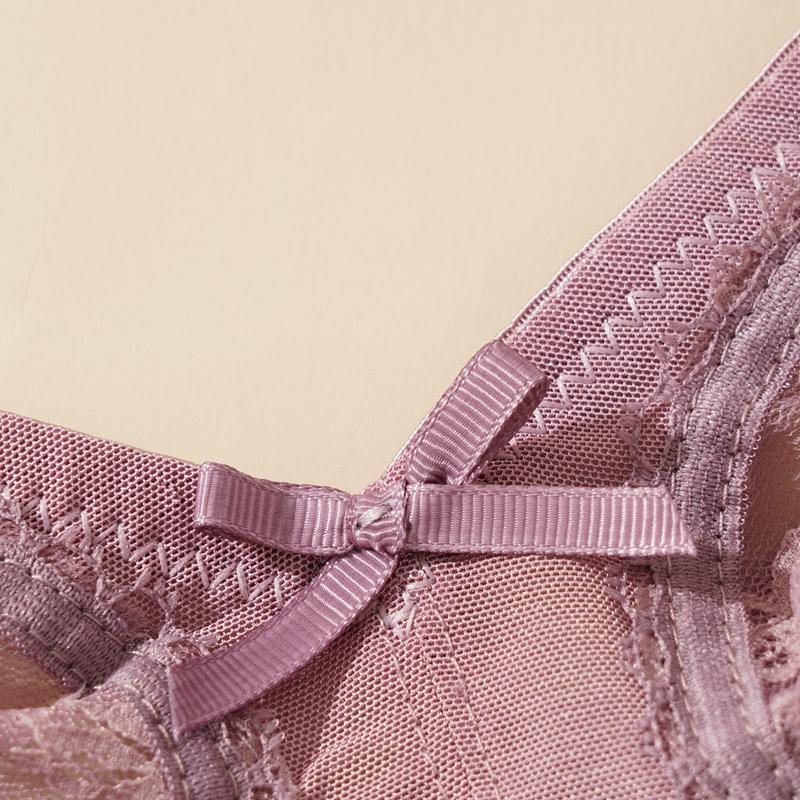 Women's Ultra-thin Sexy Lace Full Cup Wire-free Bra Gathered Breathable Transparent Underwear Plus Size