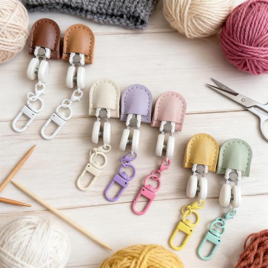 Portable Mini Scissors Keychain Carabiner Design Miniature Cutting Tool for Sewing Travel Ultra Sharp Small Snips for Threads And Tags