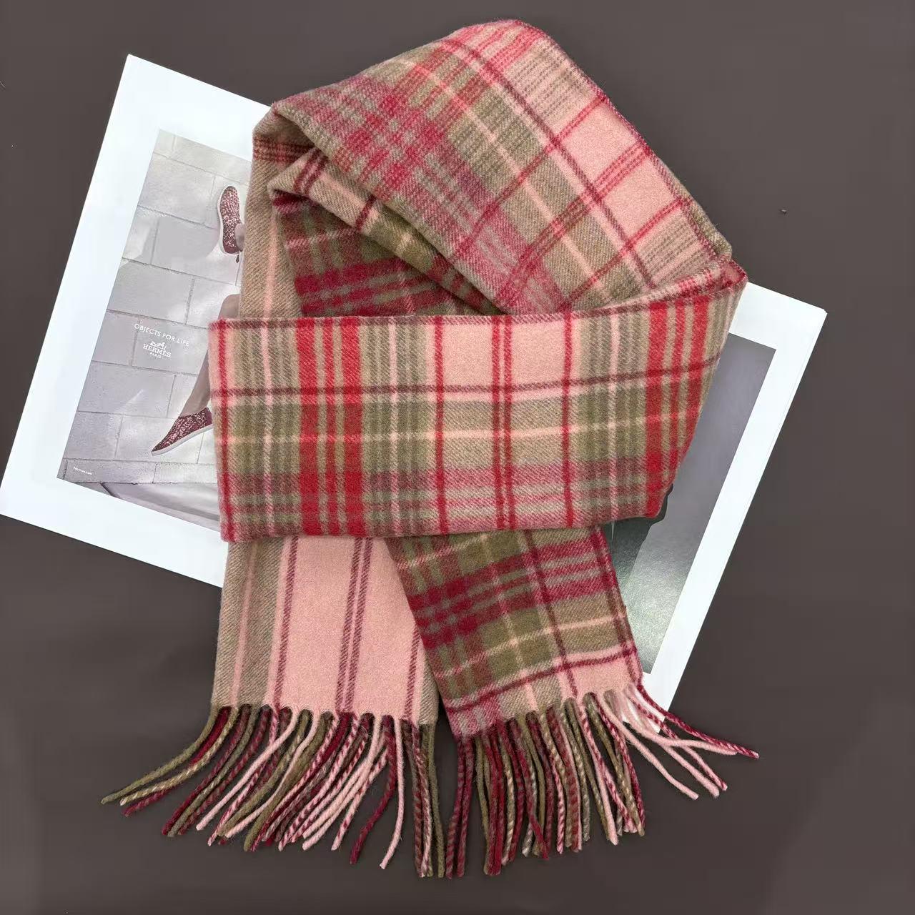 

Nordic Style Asymmetric Wool Plaid Tassel Scarf for Women - Chic Winter Accessory Above 175 cm