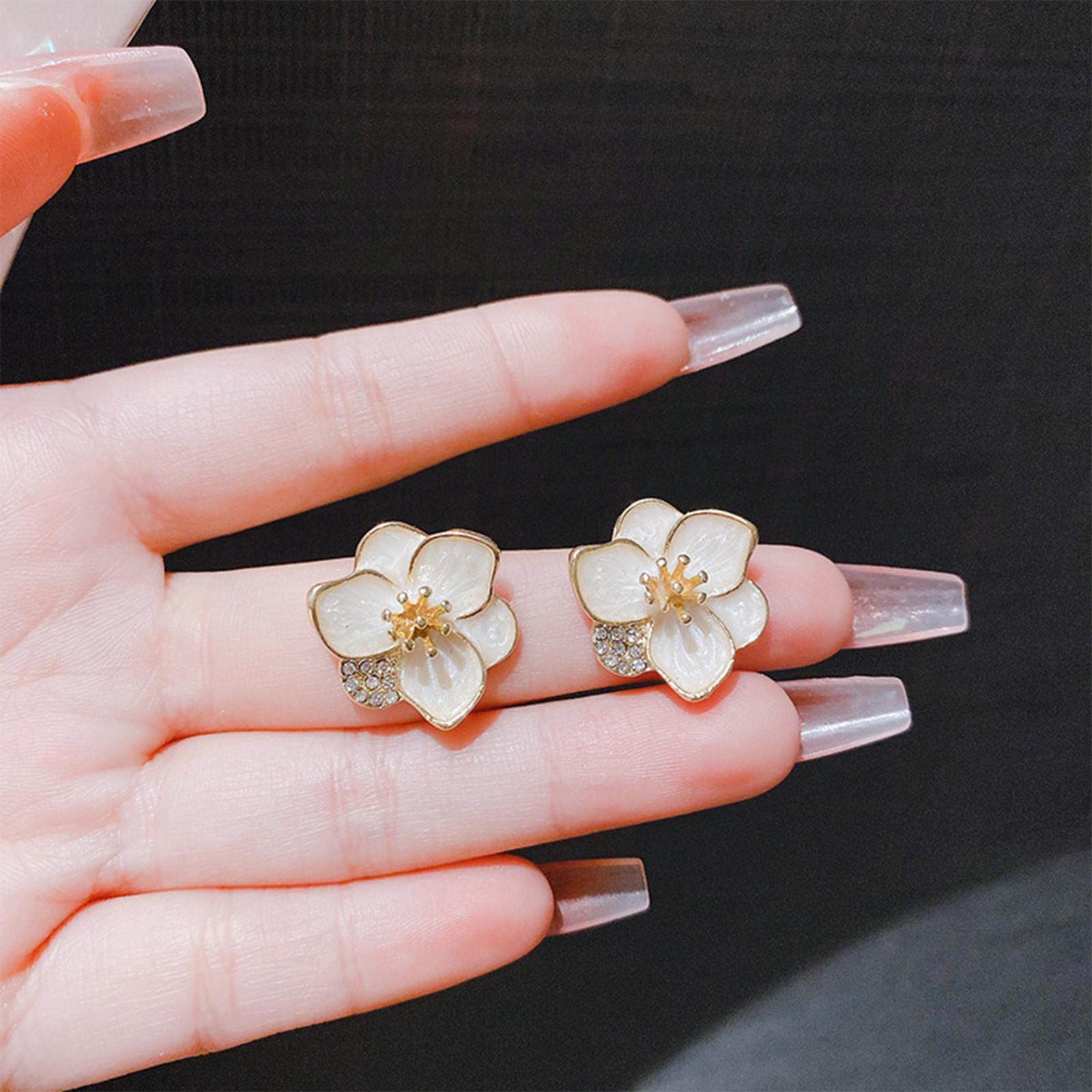 

Серьги-цветы из циркония, художественный ретро, легкие роскошные серьги, модные серьги высокого класса One Size белый