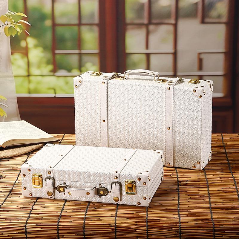 Vintage Resväskor Trä Handhållen Förvaringsresväska Klädsorteringslåda Skyltfönsterdisplay Pu Läder Vävd Rekvisitalåda Dekoration