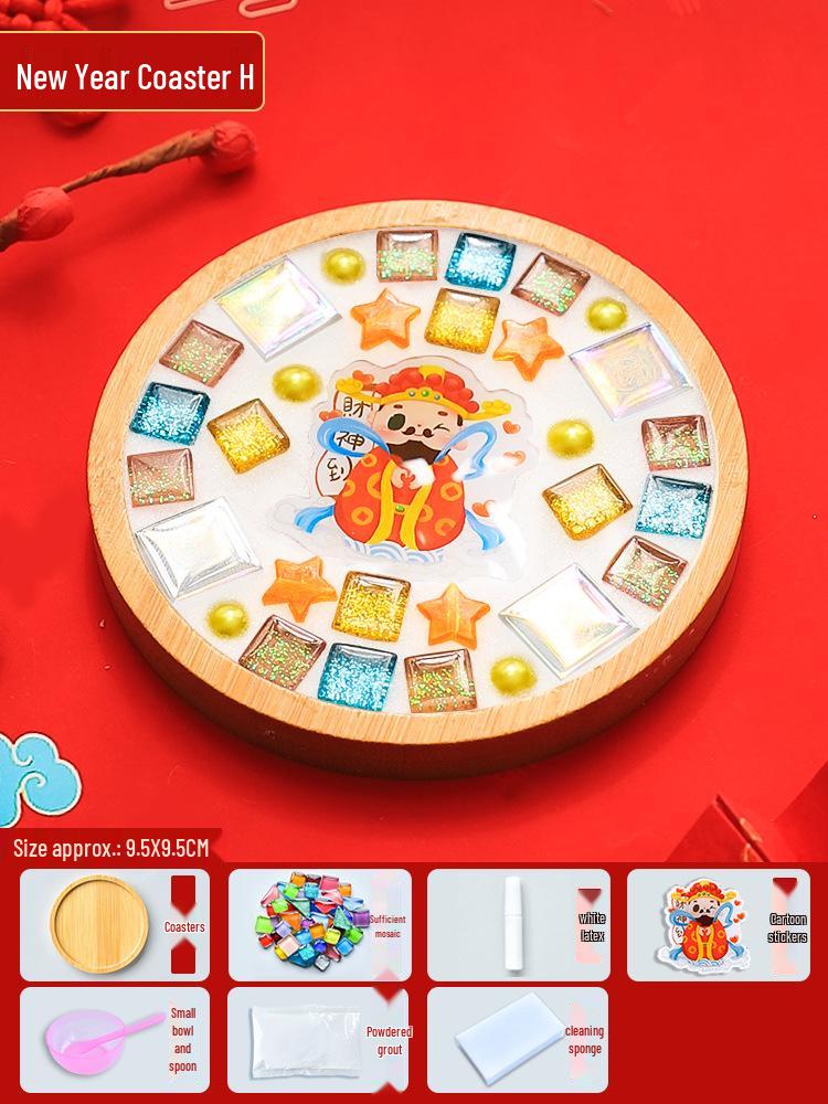 

Набор для создания мозаичной подставки своими руками к Новому году: Креативное занятие для родителей и детей и подарок