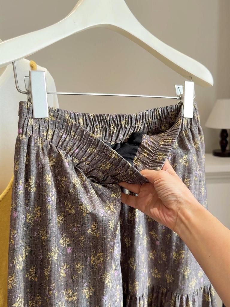 Women's Retro A-Line Floral Midi Skirt with Elastic Waist: Spring & Autumn Versatile, Forest-Inspired, Slimming Design