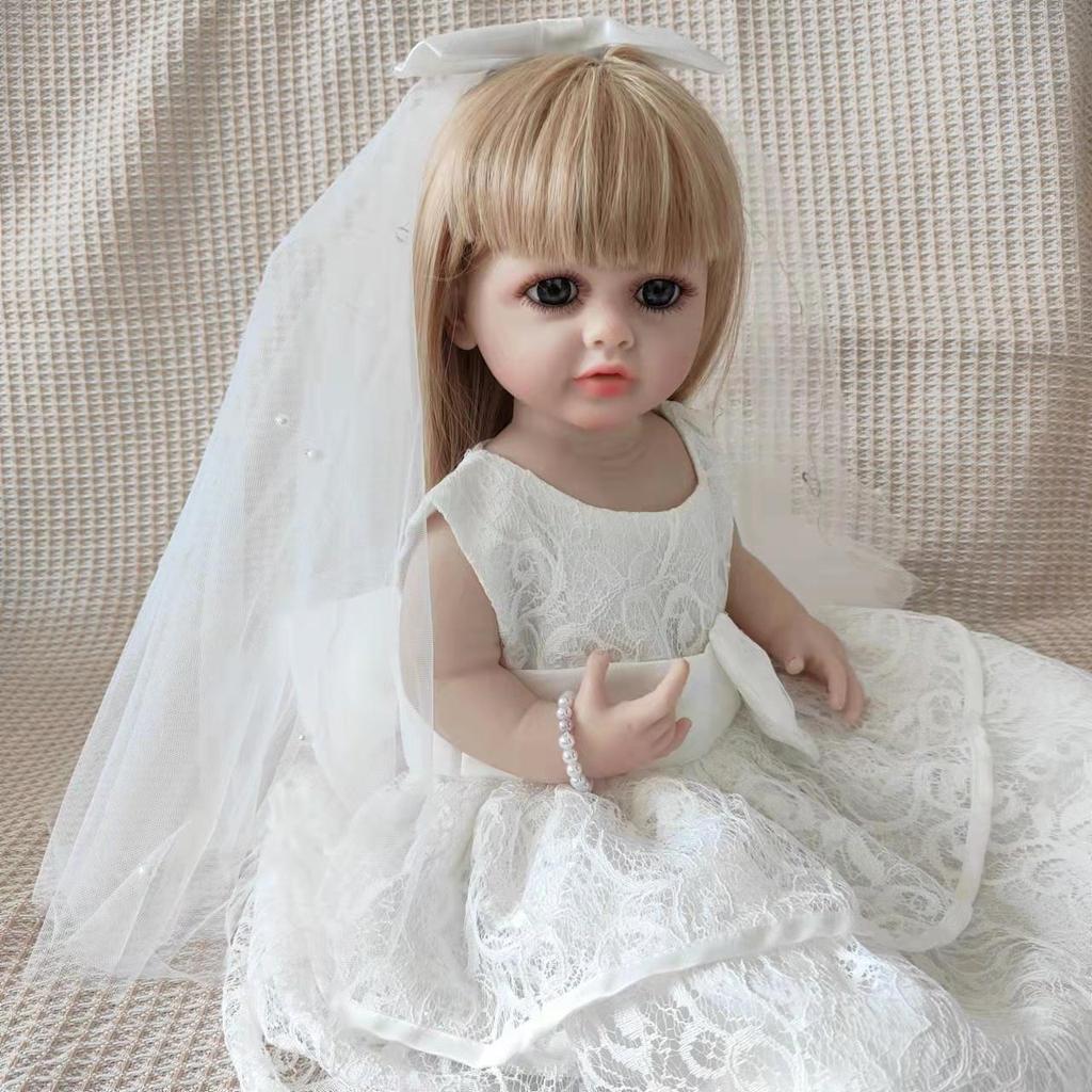 55CM Reborn dziewczynka lalka miękkiego silikonu długie złote włosy realistyczna księżniczka maluch biała suknia ślubna dla dzieci prezent urodzinowy
