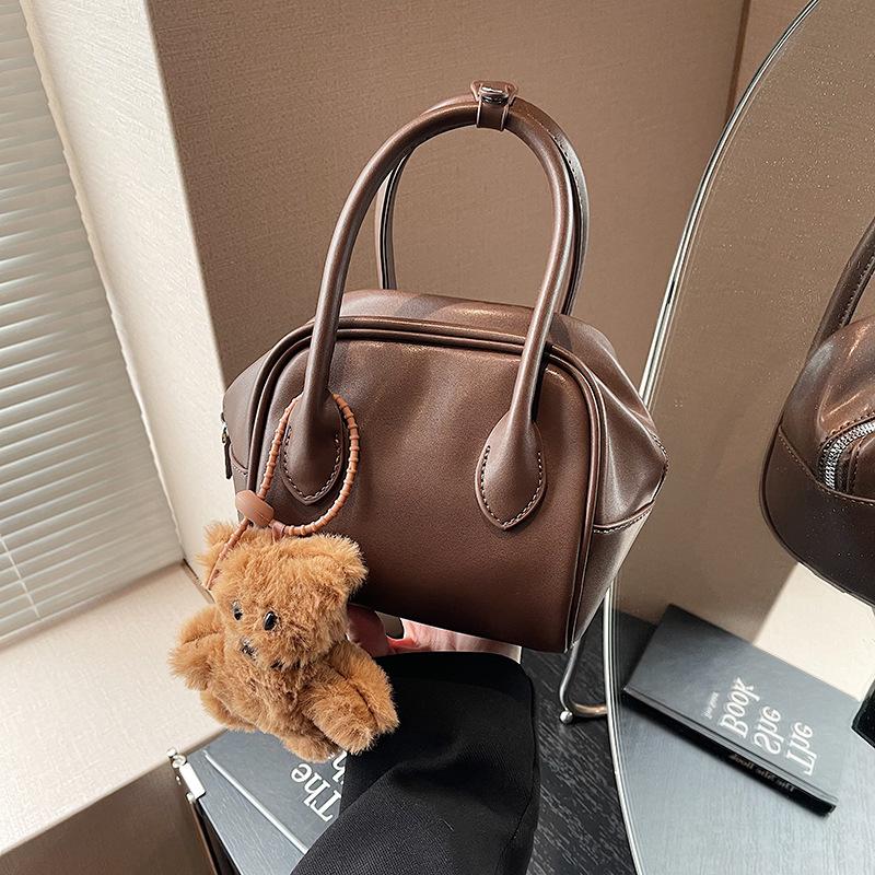 High-end Niche Bag Women's Autumn and Winter New Fashion Versatile Messenger Bag Retro Portable Pillow Bag
