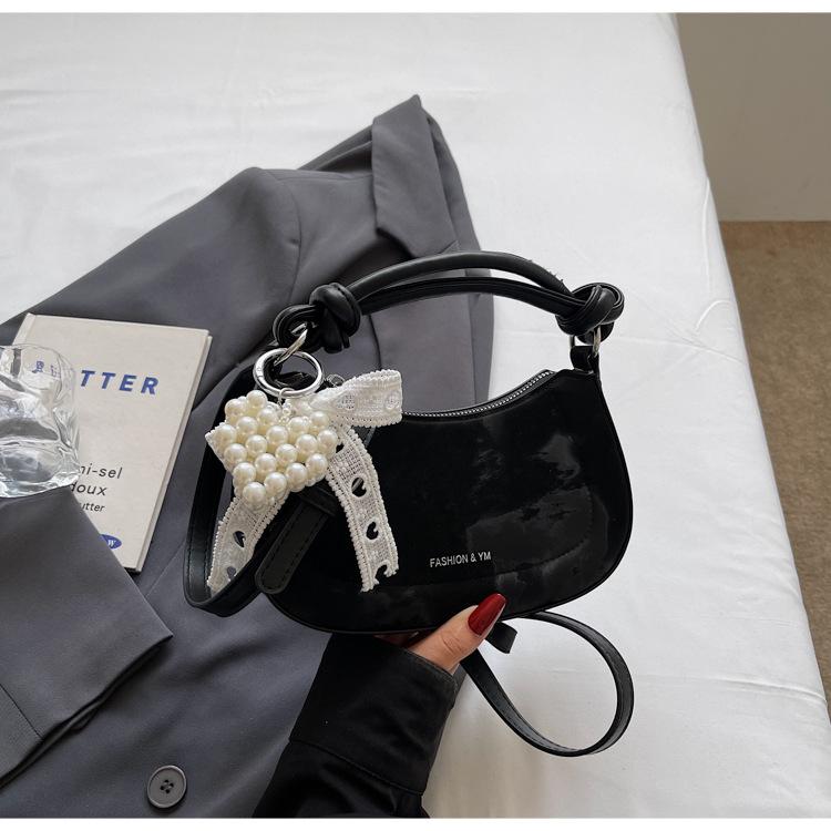 

Premium bag women s summer new fashion messenger bag casual one shoulder underarm dumpling bag чорний