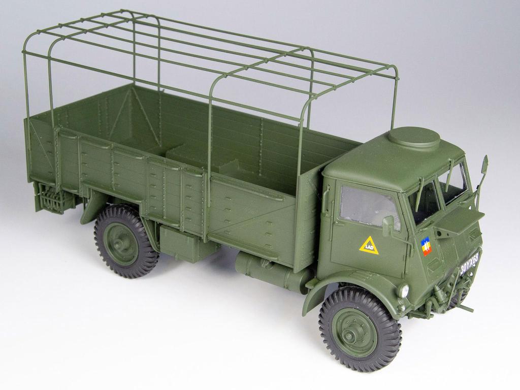 ICM WWII British Army Ford Truck Plastic Model Kit 35507 1/35 W.O.T.6