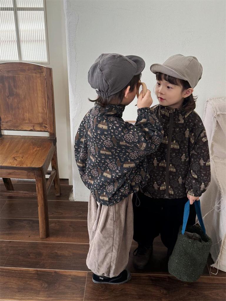 Jiaye Kinder 2025 Frühling Cord Neun-Punkte-Hose für Jungen und Mädchen - Retro Wald Pumphose