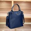 Handbag - Large Capacity Tote Bag, Lightweight and Simple Single-shoulder Bag