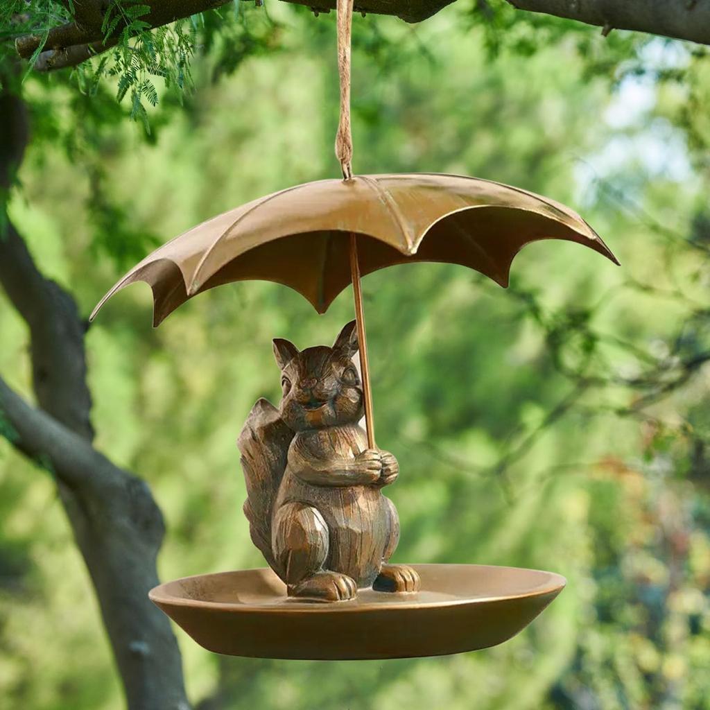 Ekorrfuglemater med paraply Søt ekorn som holder paraply design Fuglemater - for Hage Gårdsdekor, For Fugleelskere Menn Kvinner Gaver
