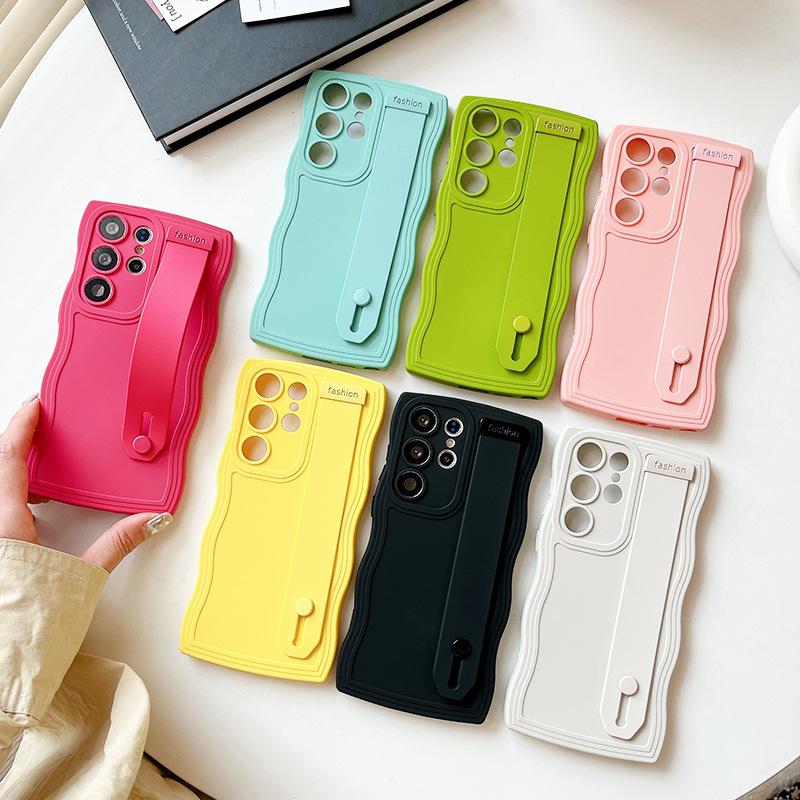Applicable to Samsung s25 mobile phone case, new big wave wristband s22 personalized bracket a04 anti-drop a13 liquid case