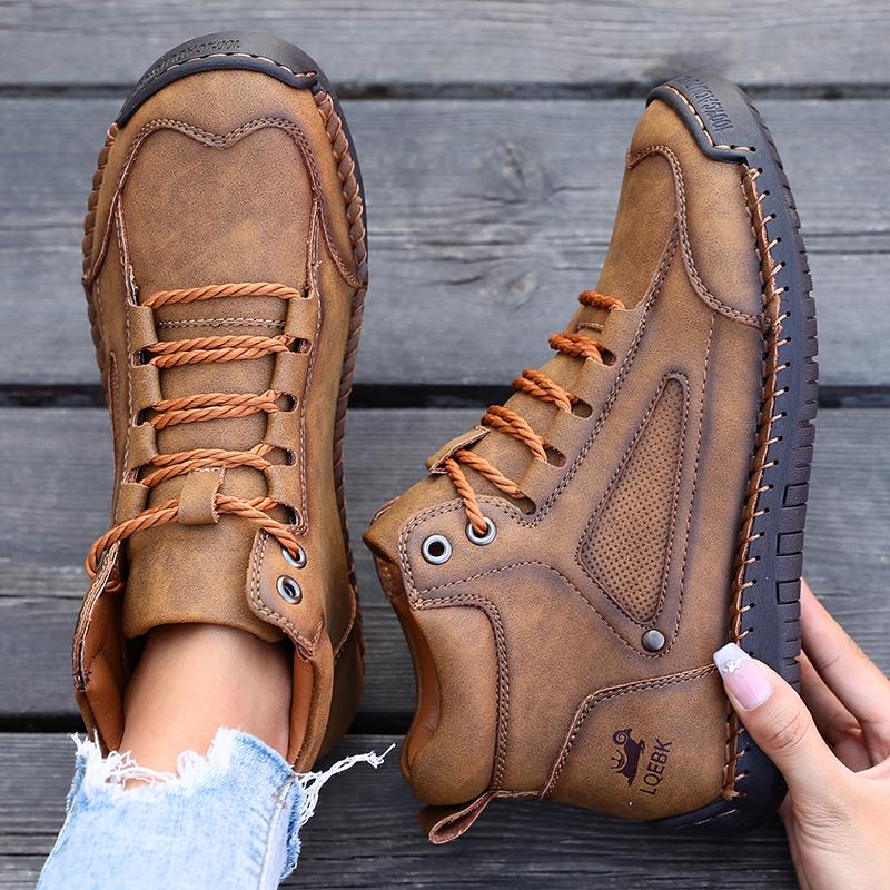 

Модні жіночі черевики на високій халяві до щиколотки Нові шкіряні кросівки ручної роботи Зручне дихаюче повсякденне взуття для ходьби на плоскій підошві 37 коричневий