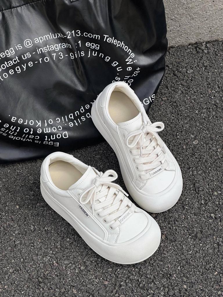 2025 new summer and autumn niche design, simple personality, versatile platform trend women's little white shoes, breathable casual board shoes