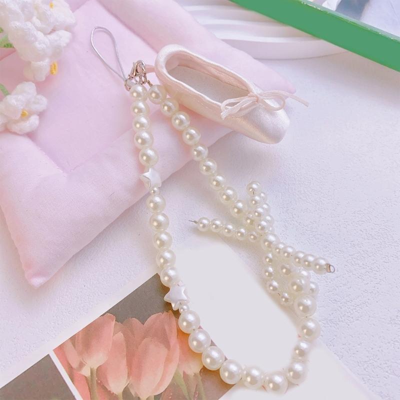 Fashionable Ballet Shoe Keychain Charm with Pearls Ribbon Designs Lovely and Stylish Accessory Portable for Girls