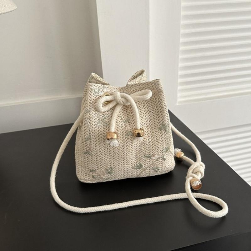 Cute Luxury Straw Woven Shoulder Crossbody Bucket Bag New Casual Summer Travel Beach Women Trendy Crossbody Handbags for Travel
